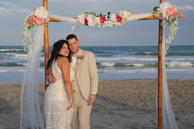 beach wedding decorations, cocoa beach weddings, elope cocoa beach, cocoa beach florist, surfside wedding chapel, cocoa beach officiant, Florida beach weddings, 