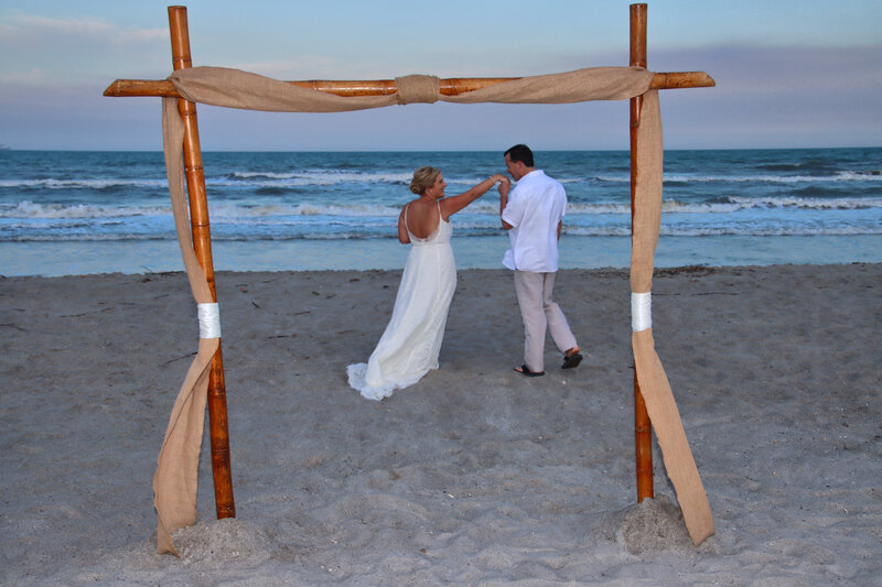 beach wedding decorations, cocoa beach weddings, elope cocoa beach, cocoa beach florist, surfside wedding chapel, cocoa beach officiant, Florida beach weddings, 