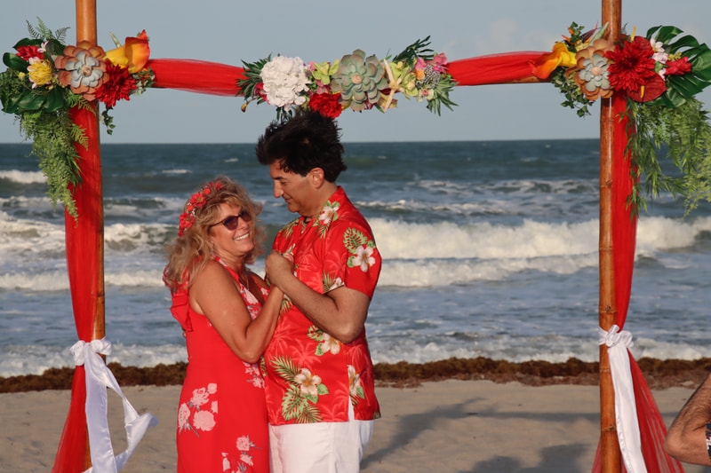 beach wedding decorations, cocoa beach weddings, elope cocoa beach, cocoa beach florist, surfside wedding chapel, cocoa beach officiant, Florida beach weddings, 